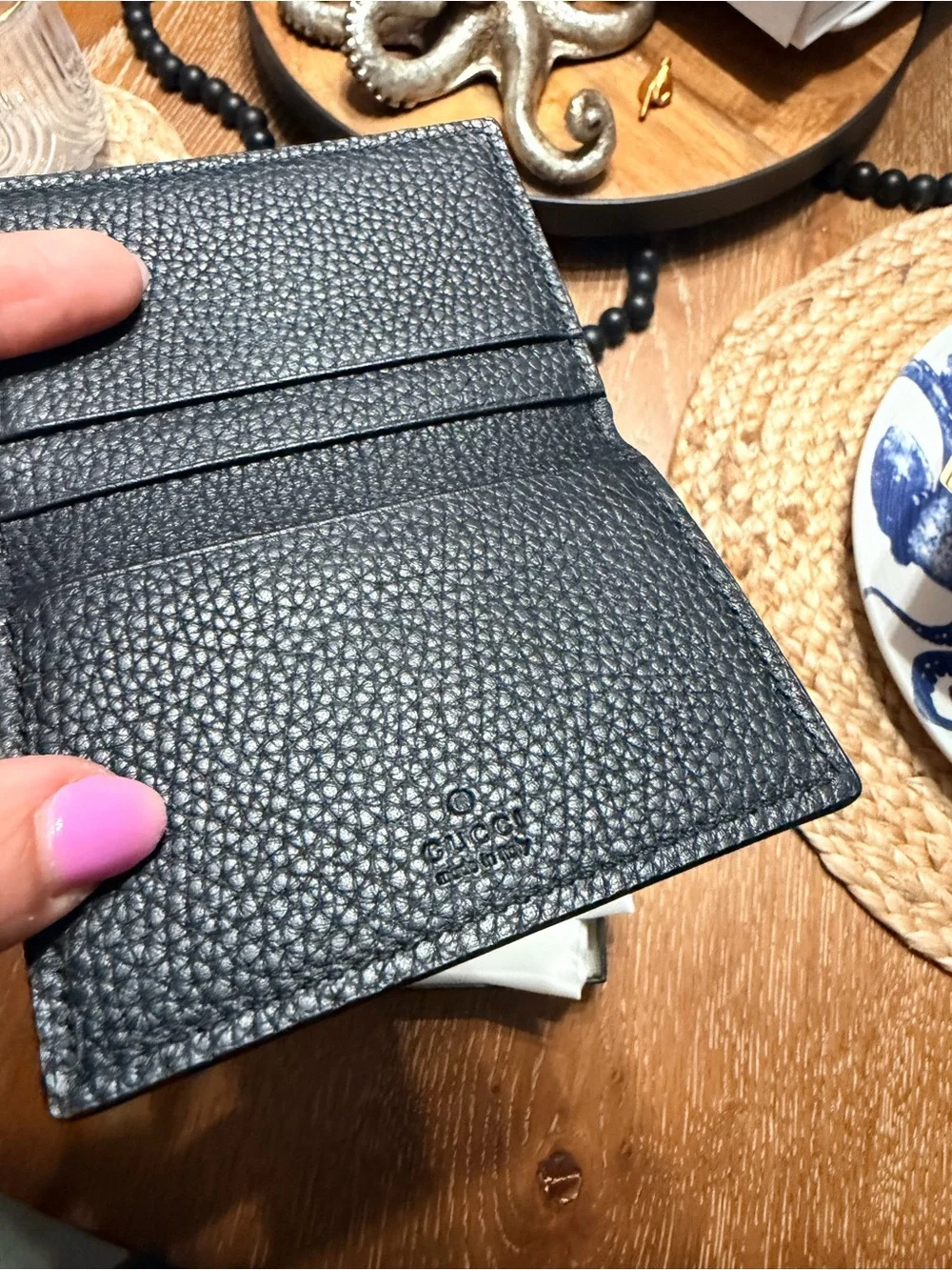 Gucci Tiger Card Holder with Gold 'L'Aveugle Par Amour' Emblem